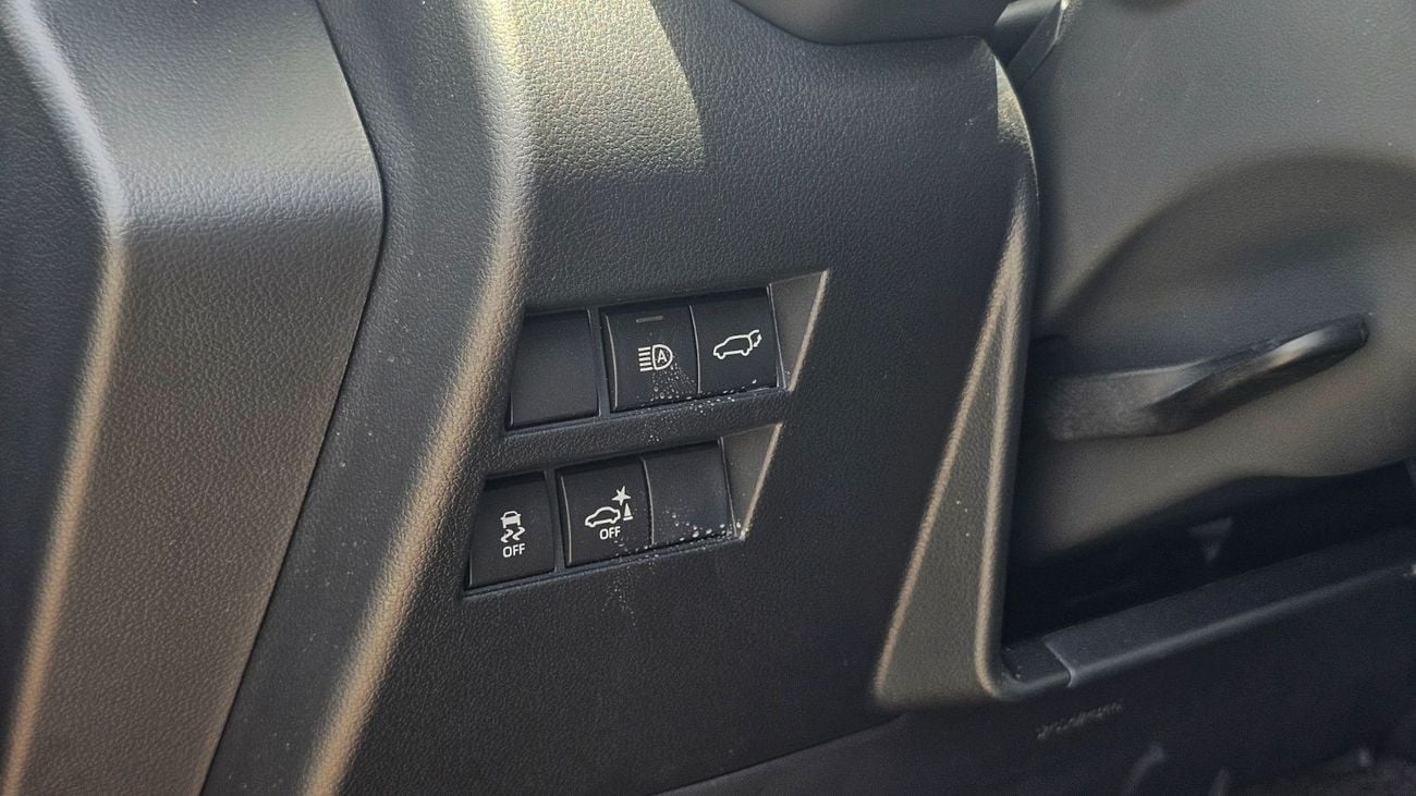 Toyota Land Cruiser 4.0 VXR BLACK INSIDE BLACK 2026 MODEL