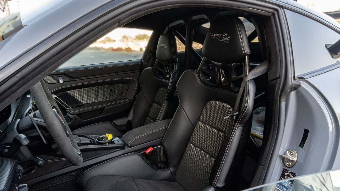 Porsche 911 GT3RS Carrera GTS 3.0L (450 HP) Coupe