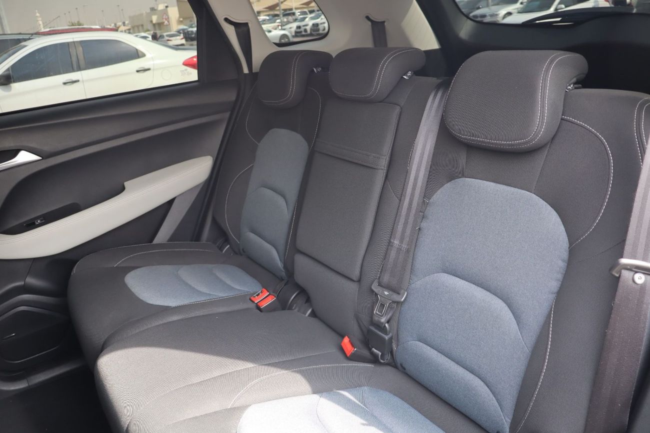 Chevrolet Captiva LT 1.5L (150 HP) (7 Seater)