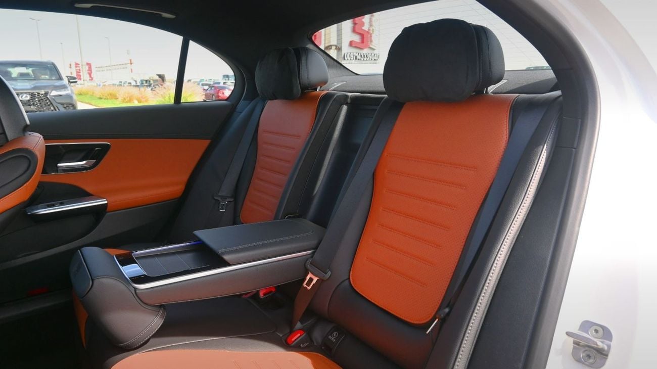 مرسيدس بنز C 200 Mercedes C200 L 2025 1.5L 4 Cylinder 170 hp  4 Doors 5 Seats White outside Black/Brown inside