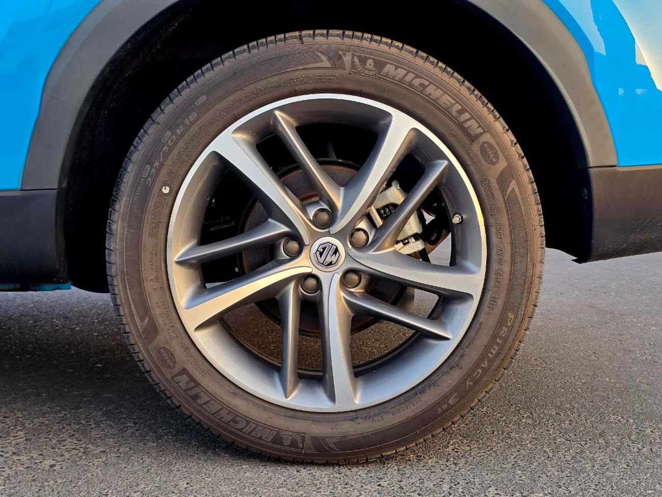 أم جي HS 2023 MH HS 1.5L Turbo petrol Trophy Edition South American spec