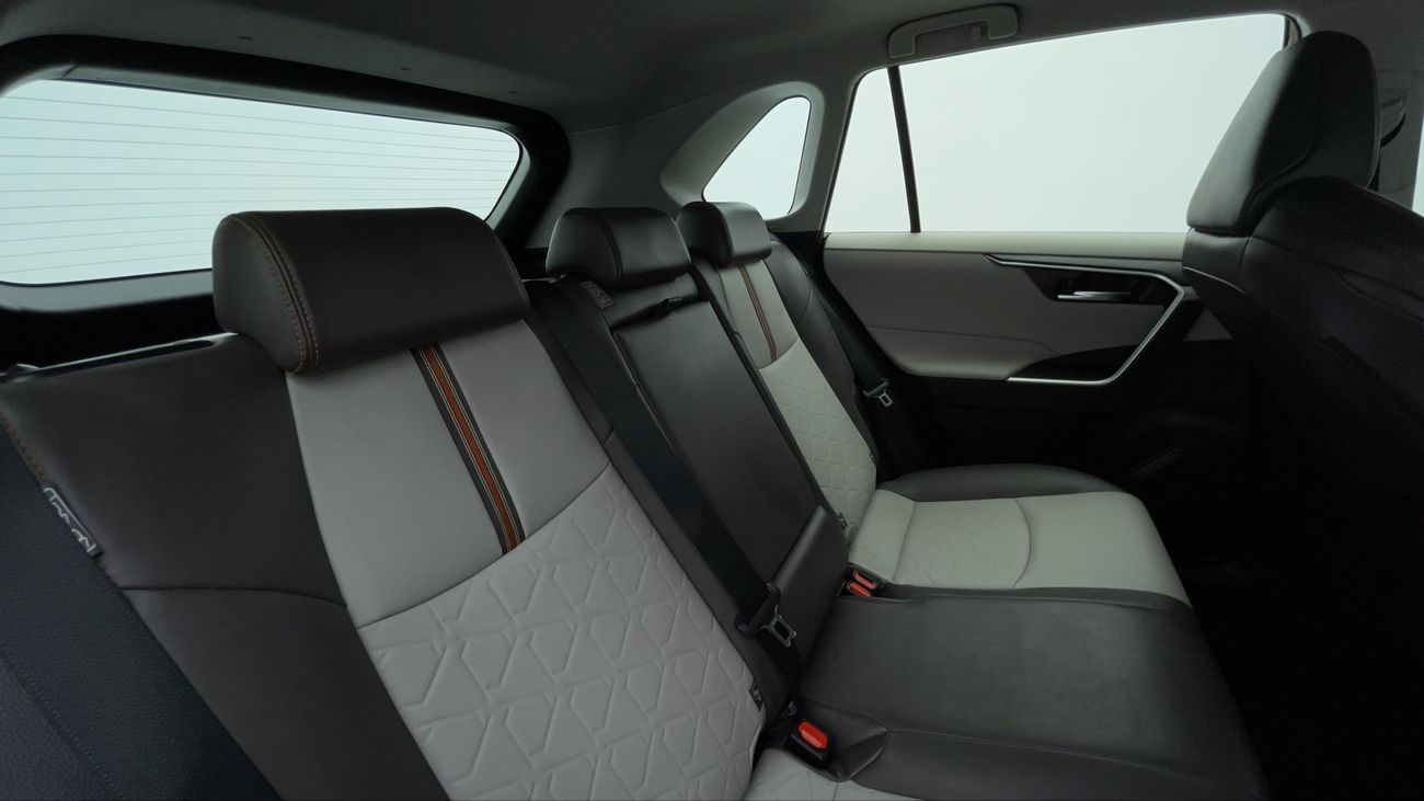 Toyota RAV4 ADVENTURE 2.5 | Zero Down Payment | Free Home Test Drive