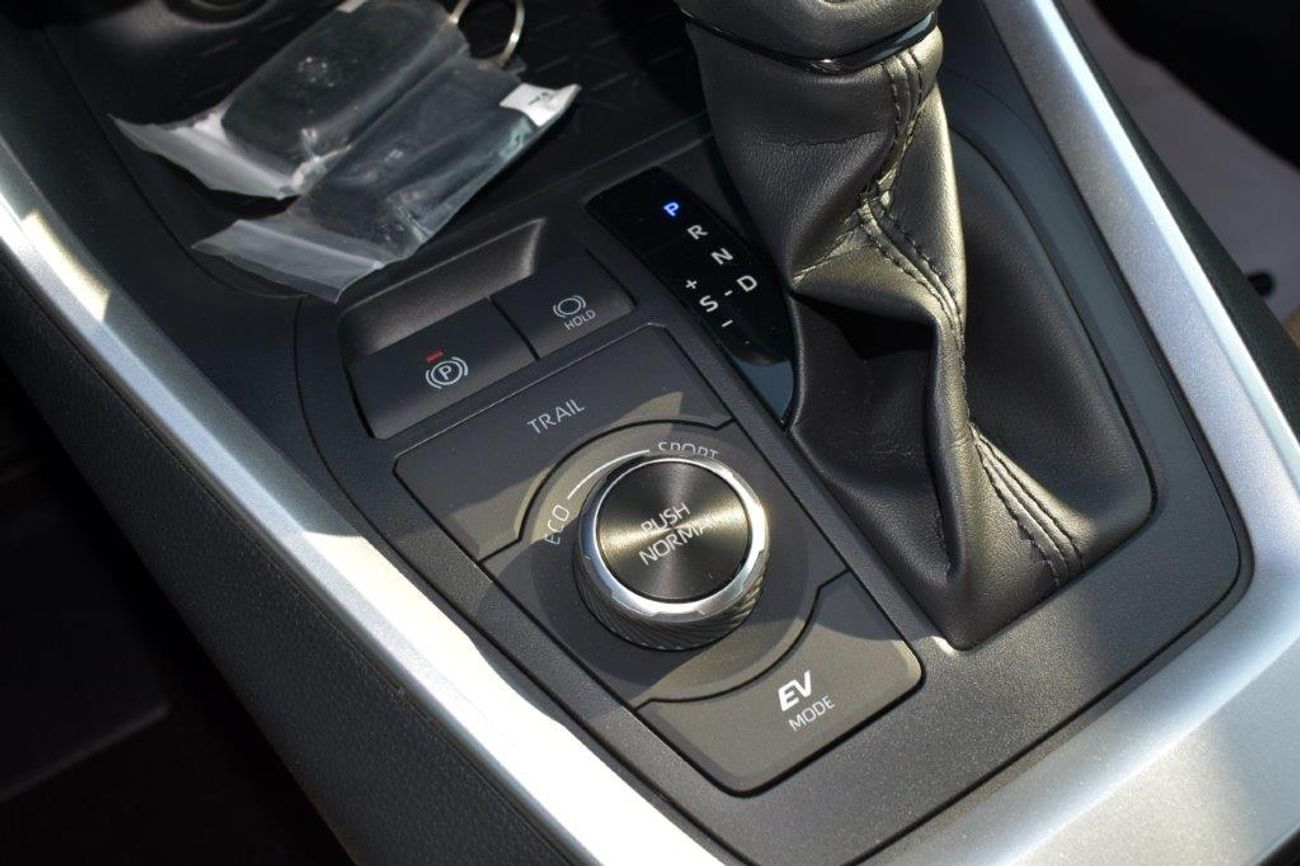 Toyota RAV4 LE Hybrid 2.5L Awd Automatic