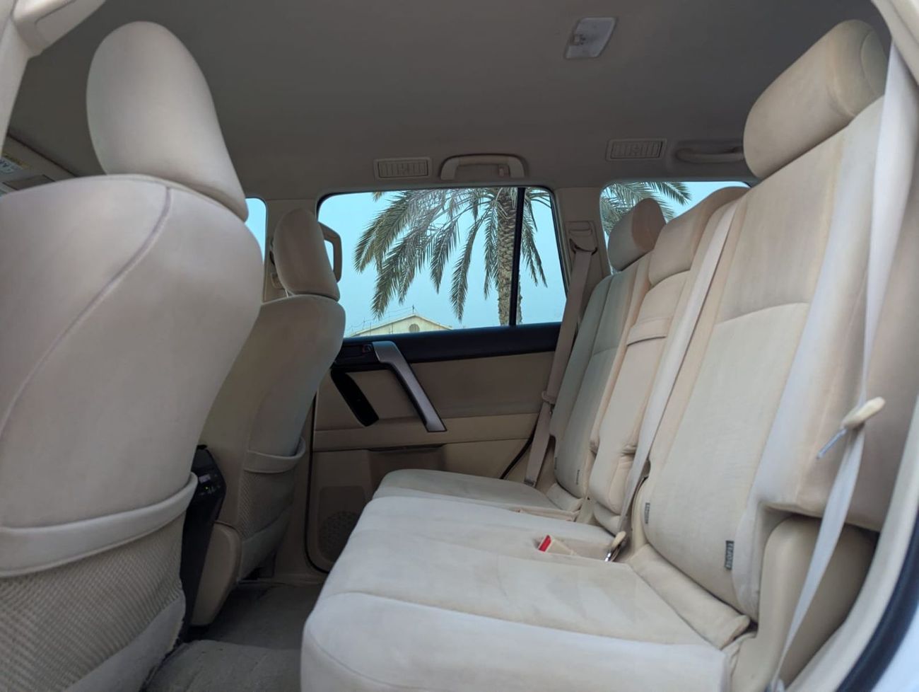 تويوتا برادو Toyota Prado 2016 white LHD 4-cylinder 2.7L Gcc specs