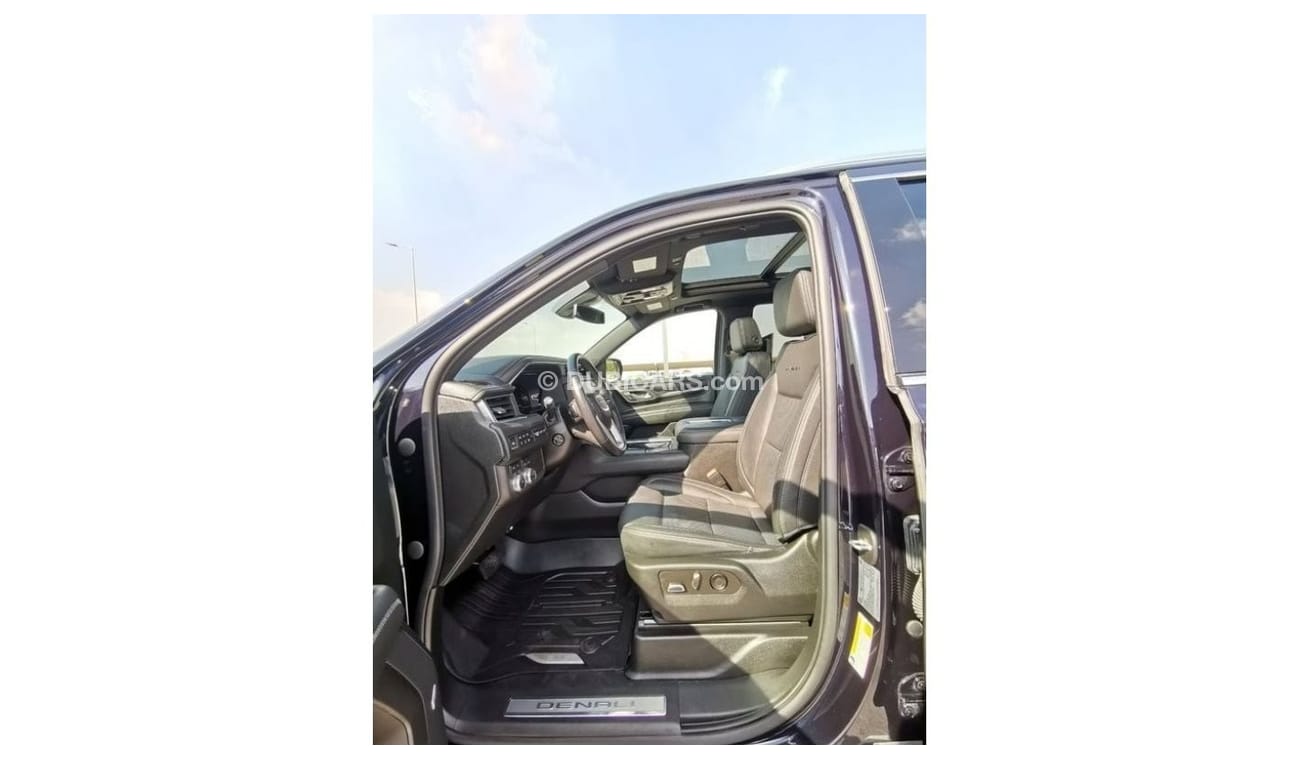 GMC Yukon GMC Denali Diesel - 2022 - Dark Blue