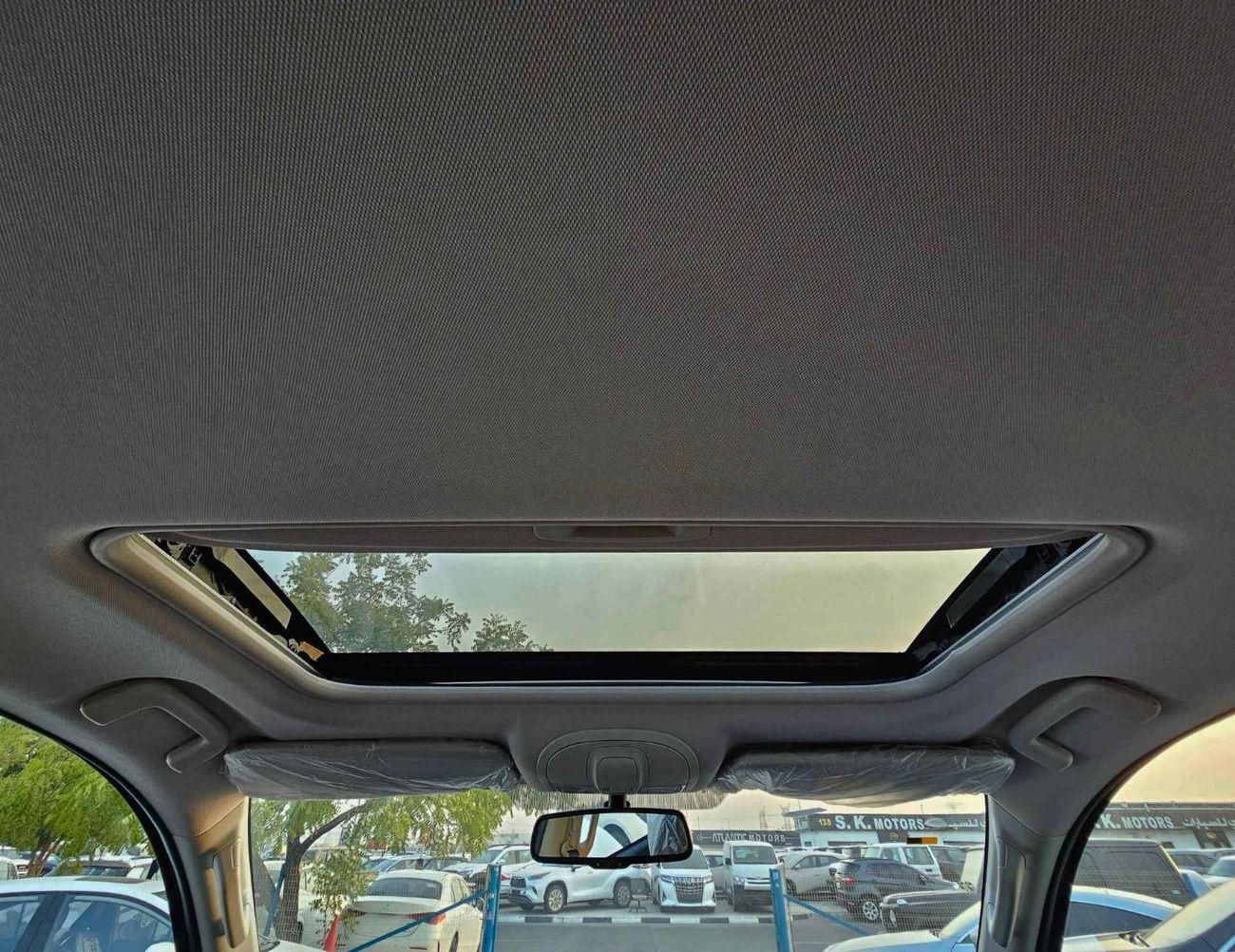 ميتسوبيشي مونتيرو سبورت 3.0L PETROL/SUNROOF , LEATHER , ELECTRIC SEATS / FULL OPTION (CODE # MP59)