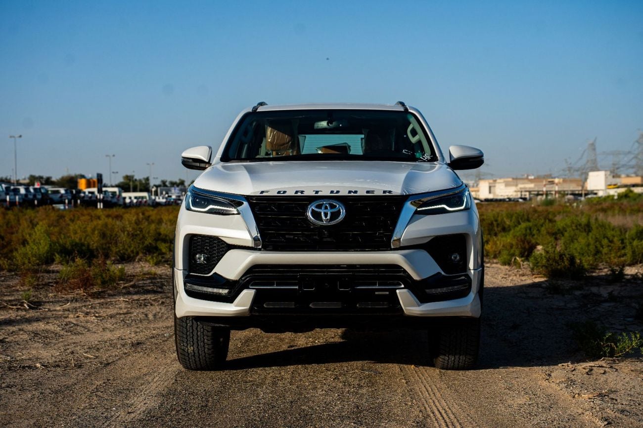 Toyota Fortuner Toyota Fortuner 4.0L SUV 4WD 2025