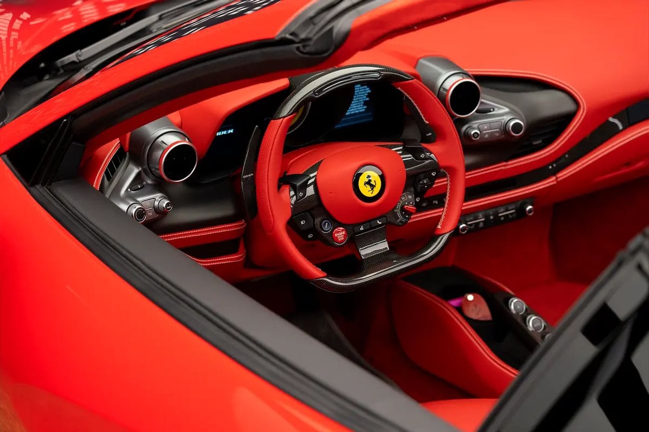 فيراري ف ٨ سبيدر 3.9T V8