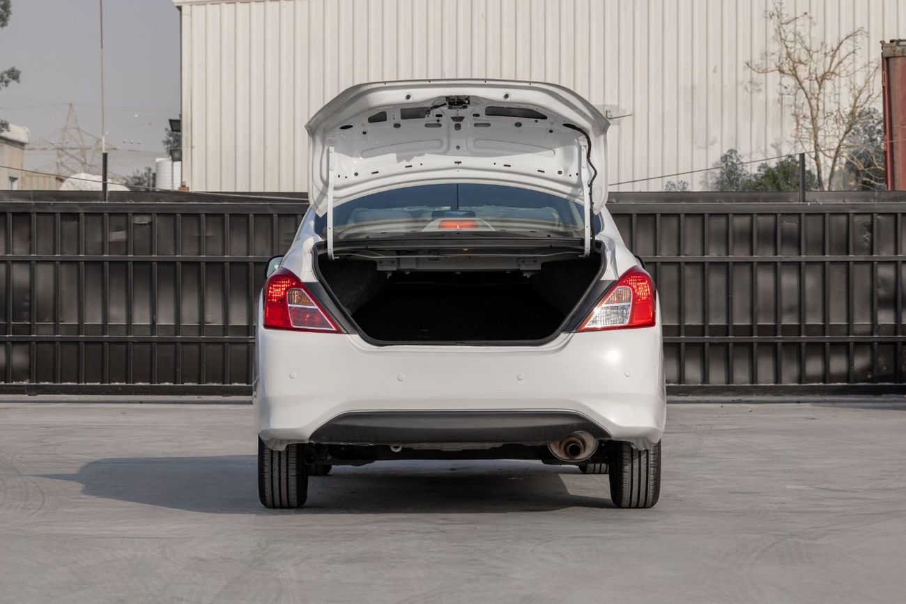 Nissan Sunny SV 1.5L l GCC | Zero Down Payment | AED 382 Monthly | Warranty