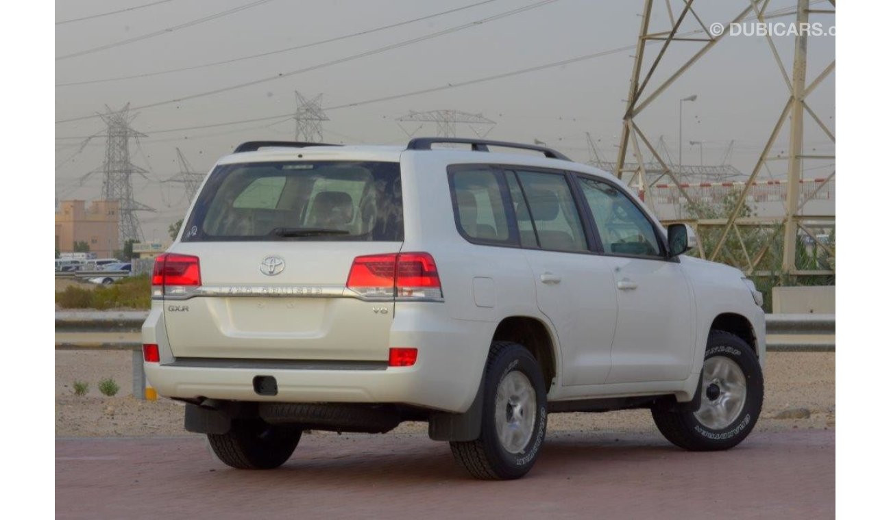 تويوتا لاند كروزر 200  GXR V8 4.5L Diesel 8 Seater Automatic