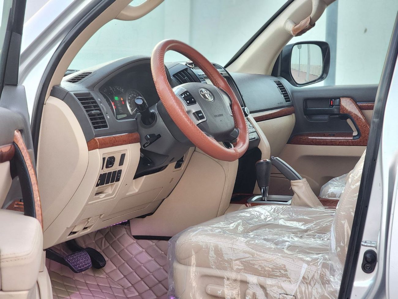 تويوتا لاند كروزر GXR