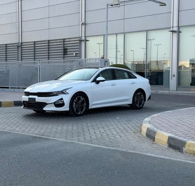 Kia K5 EX