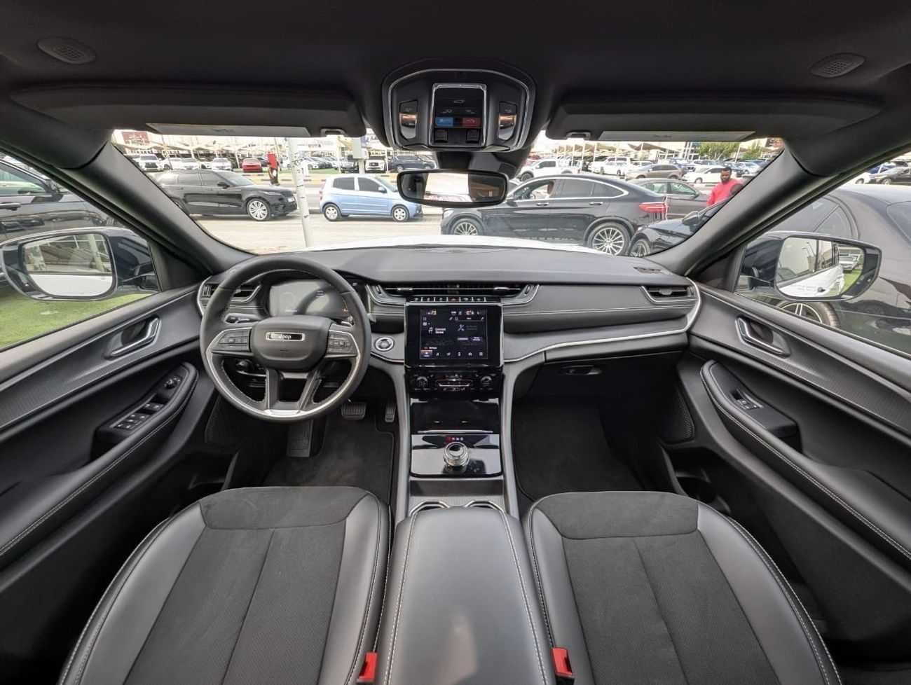 Jeep Grand Cherokee Altitude 3.6L JEEP GRAND CHEROKEE 2024 V6 engine 3.6L zero kilometer American clean car fresh import