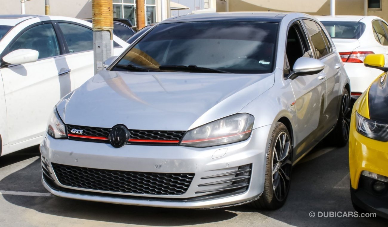 Volkswagen Golf GTI