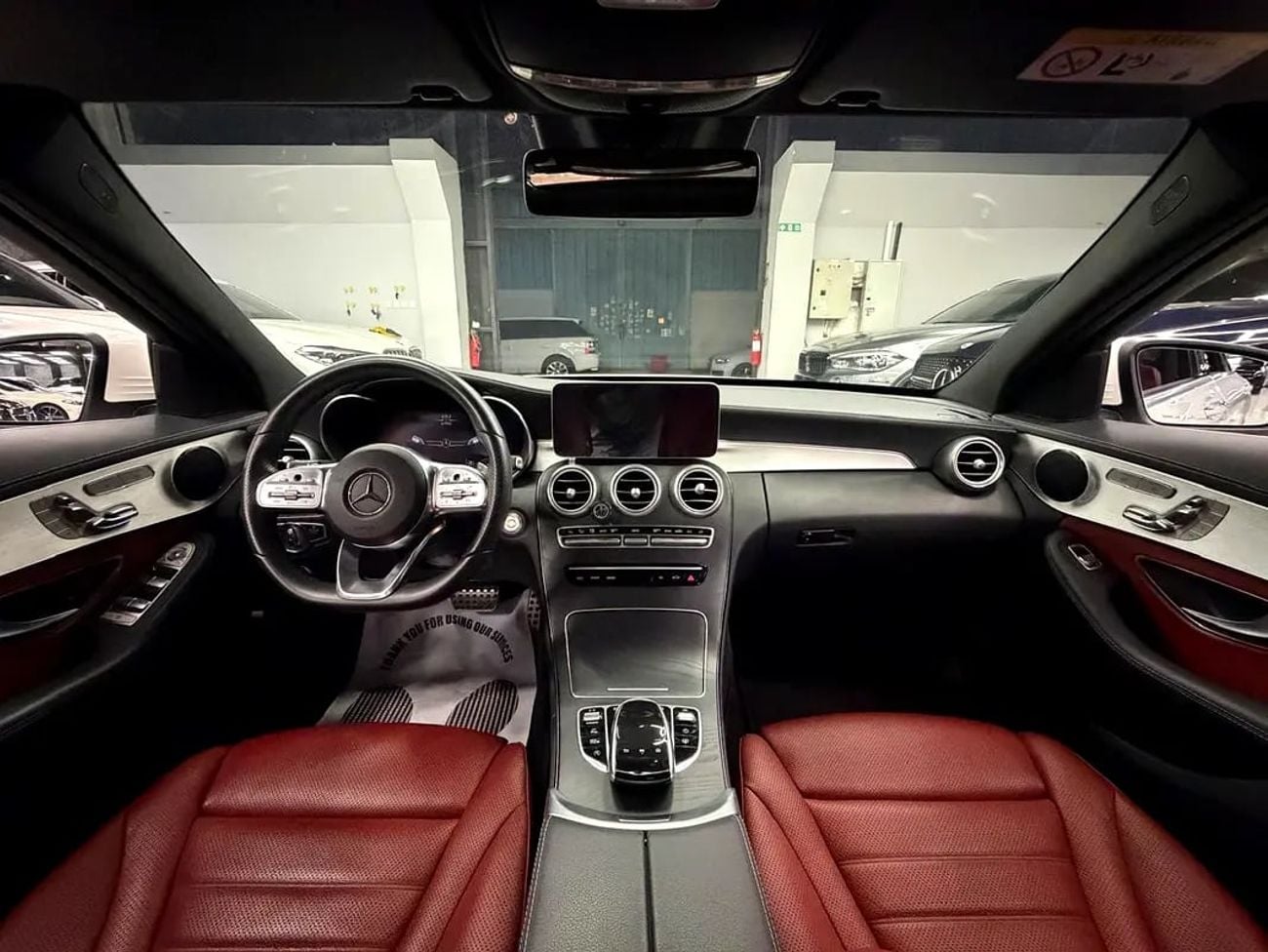 مرسيدس بنز C 200 AMG