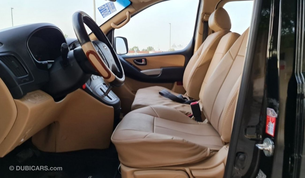 Hyundai H-1 9 Seats Leather/Alloy  Full Option 2016 GCC Partial Service History