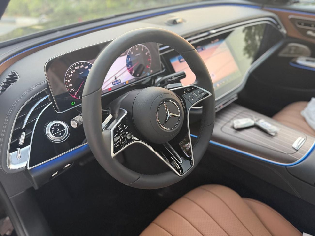 Mercedes Benz E300