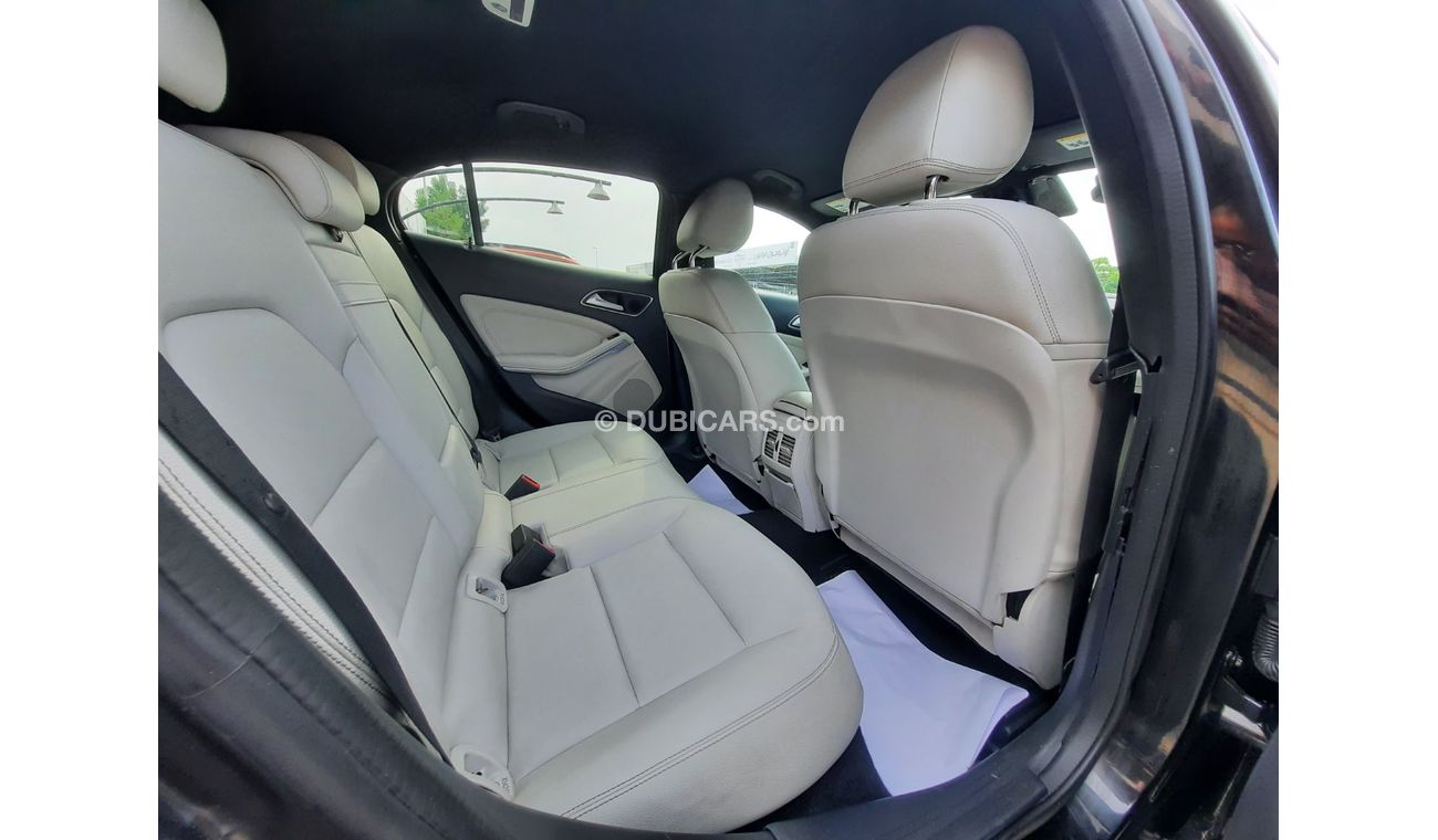 Mercedes-Benz GLA 250 Std Mercedes gla250 2020