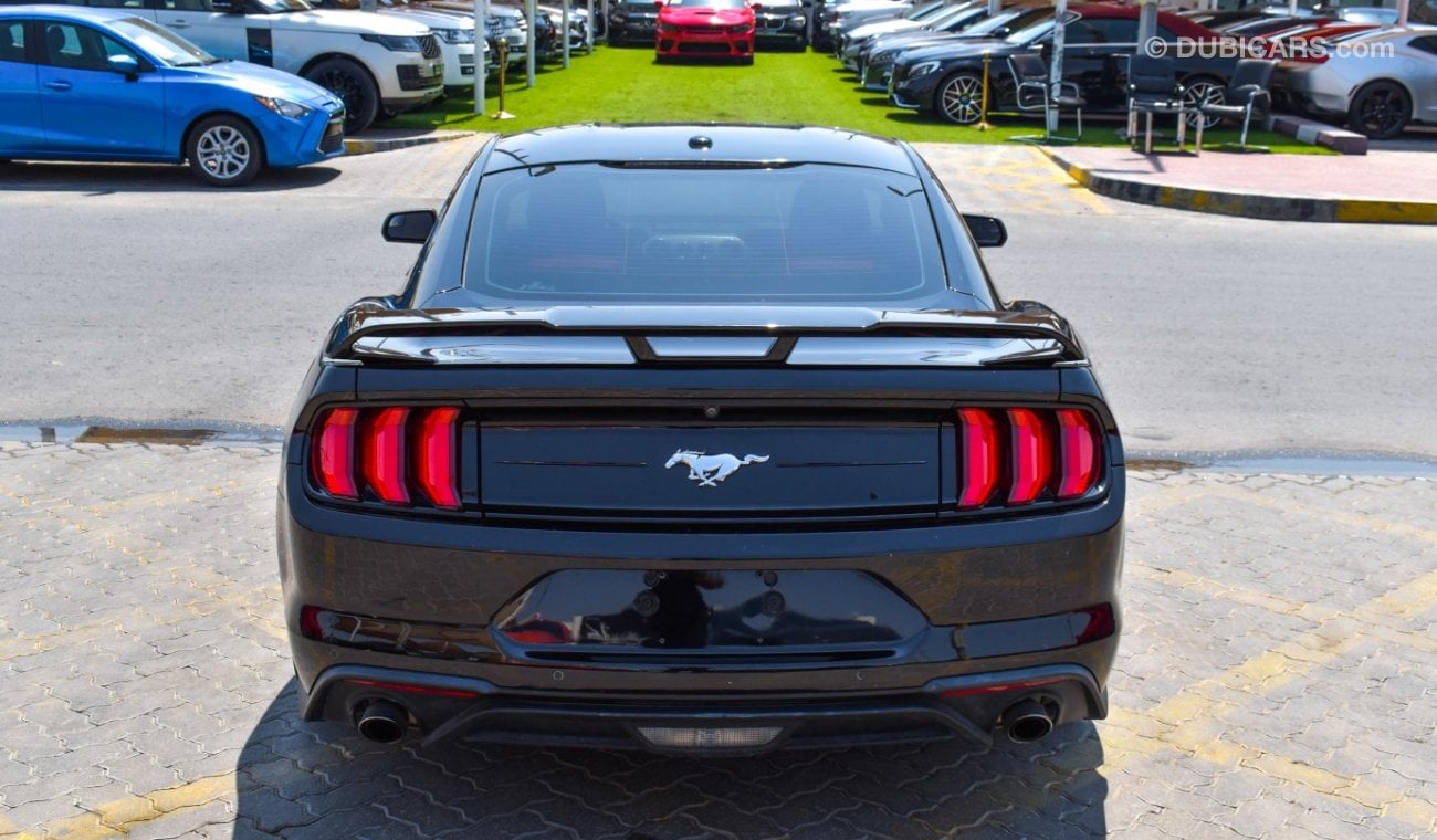 فورد موستانج Ecoboost