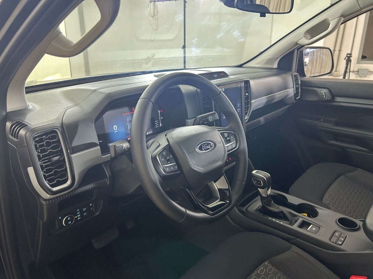 Ford Ranger XLT 2.3L RDP3425 / AL TAYER MOTORS AL QOUZ SHOWROOM