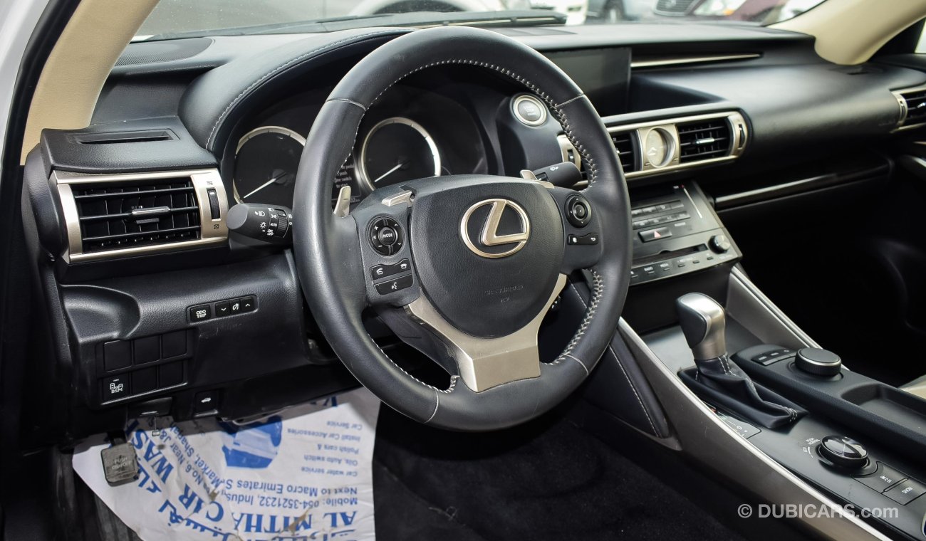 Lexus IS250