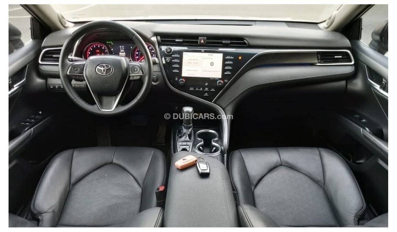 Toyota Camry XSE 2.5L V4 Full option