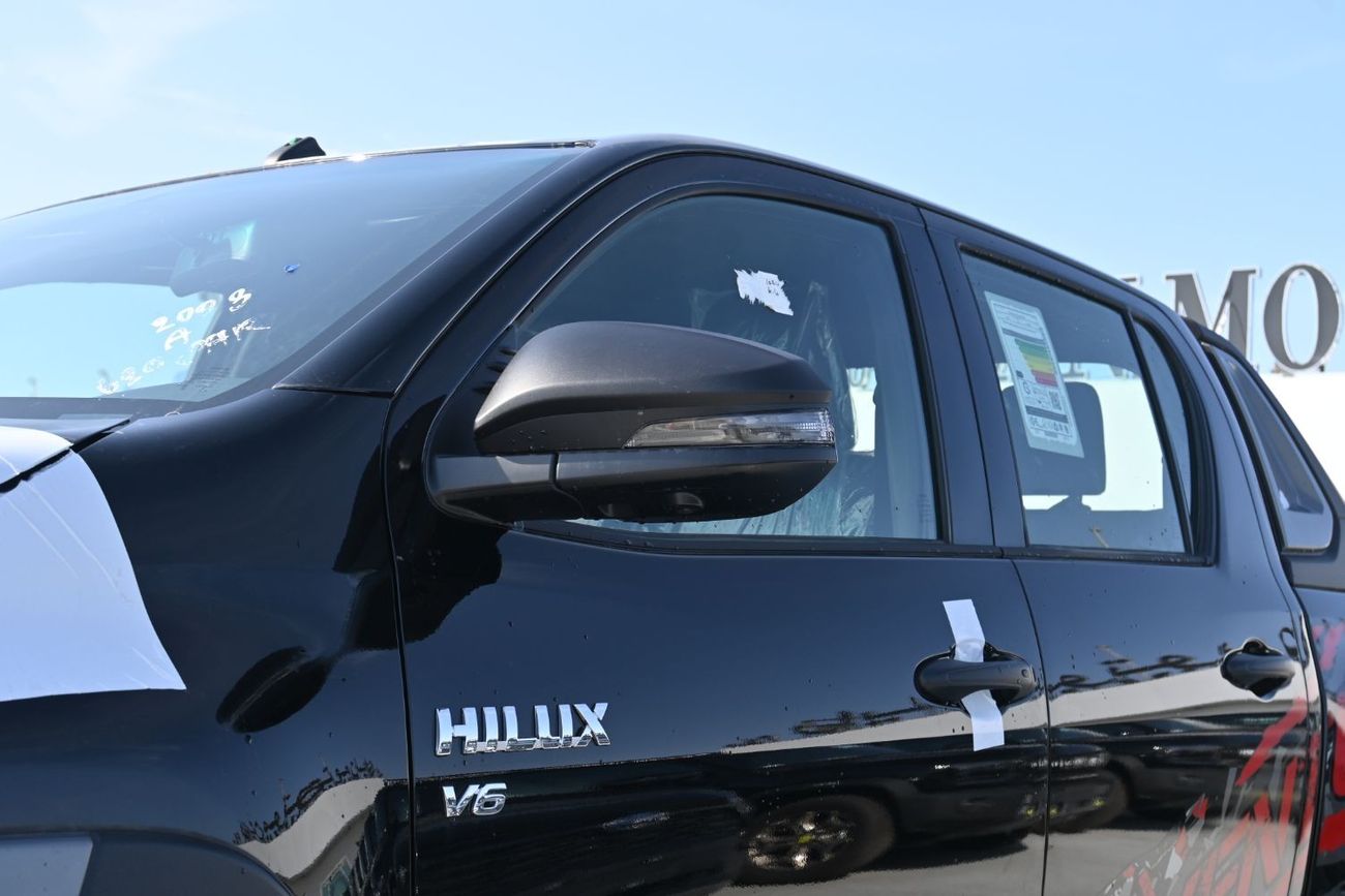 Toyota Hilux Adventure 4.0L Toyota Hilux Adventure SR5 4.0L V6, Petrol, 4WD, Pickup