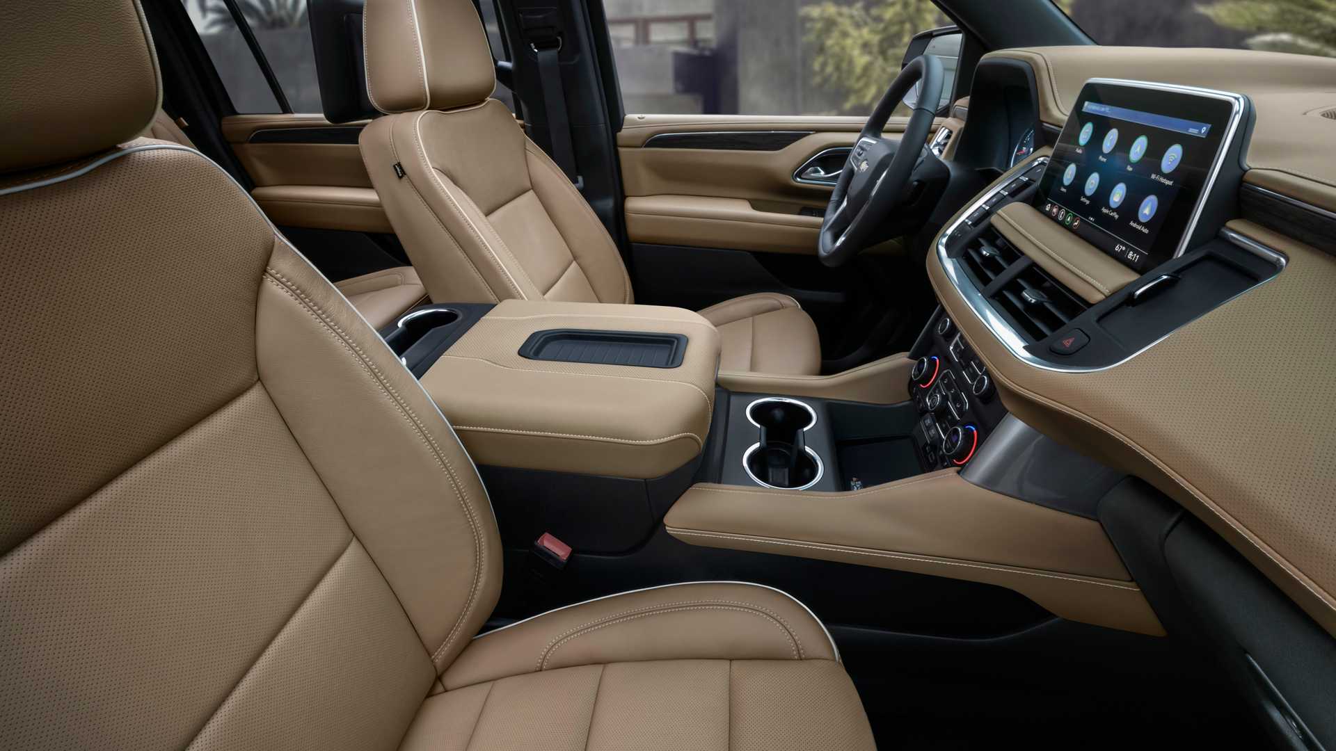 Chevrolet Suburban interior - Front Seats