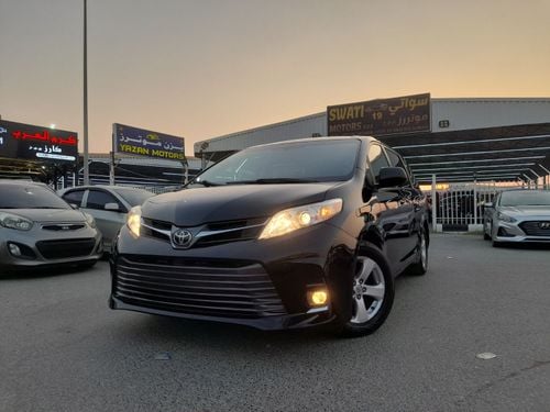 تويوتا سيينا Toyota Sienna 2017