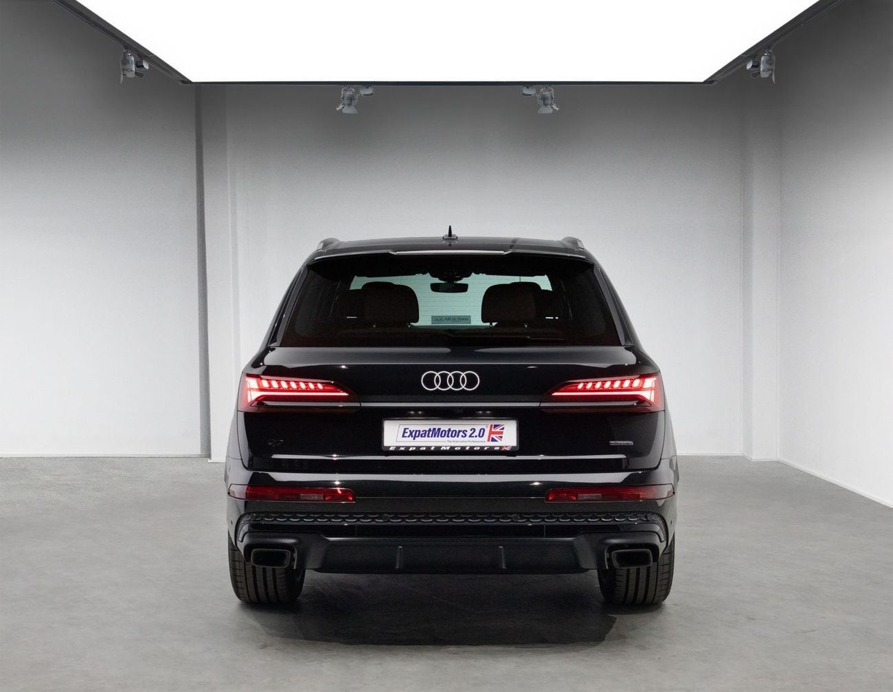 أودي Q7 45 TFSI S-LINE 45 TFSI quattro S Line 2.0L