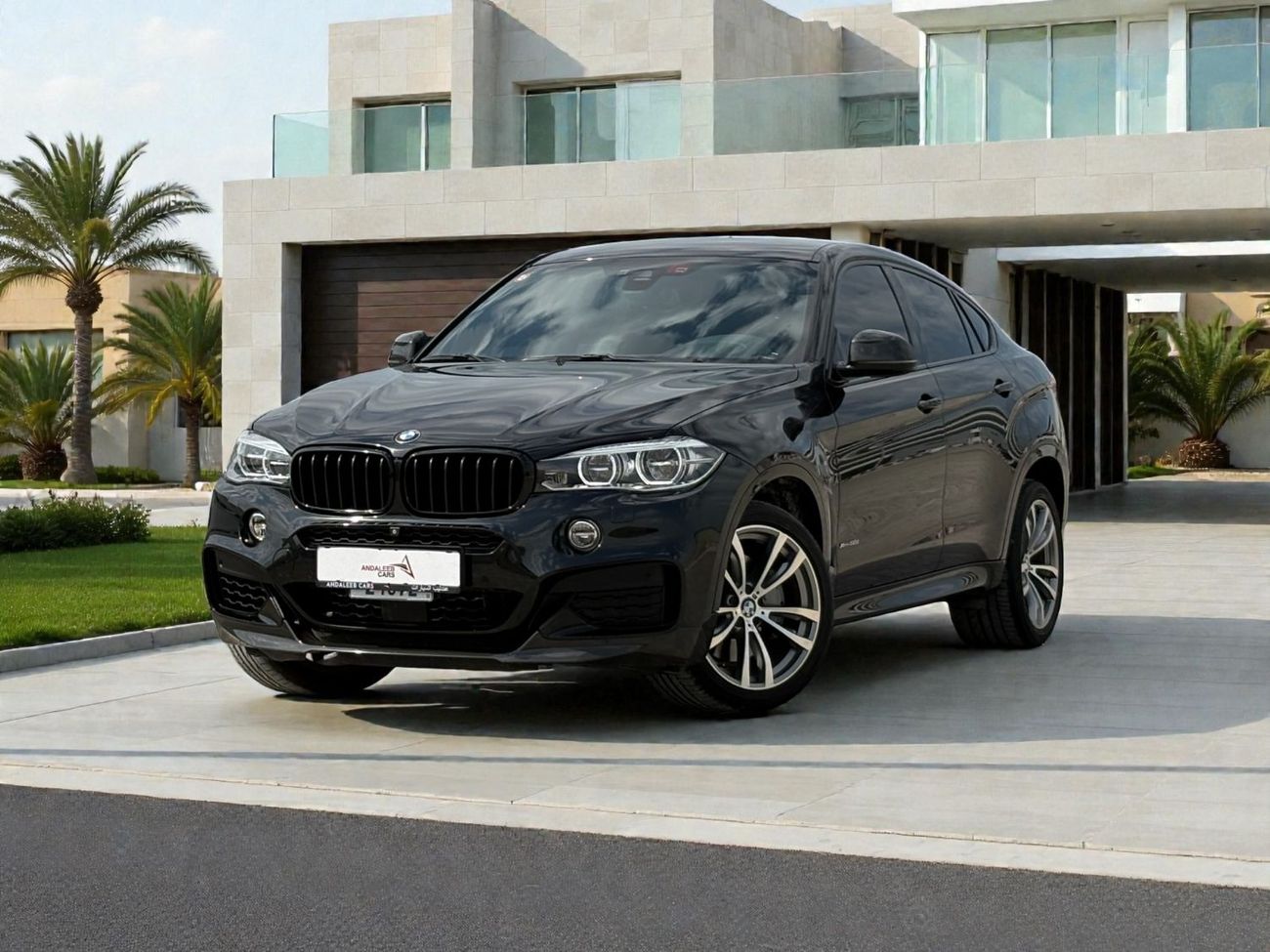 BMW X6 50i M Sport 4.4L xDRIVE50i M KIT TWIN TURBO | 4.4L V8 – 450 BHP | 2019 | JAPANESE SPECS | AED 2,780 