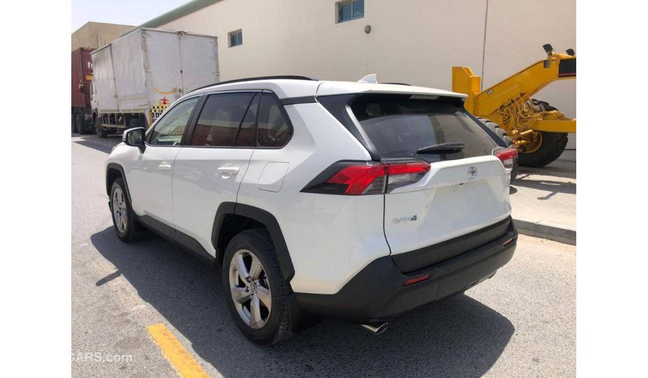 تويوتا راف ٤ RAV 4 RIGHT HAND DRIVE  (STOCK NO PM 591 )