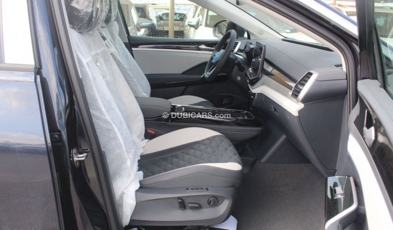 Volkswagen ID.6 CROZZ LITE PRO with open sunroof 7seater 2022 model available only for export outside GCC