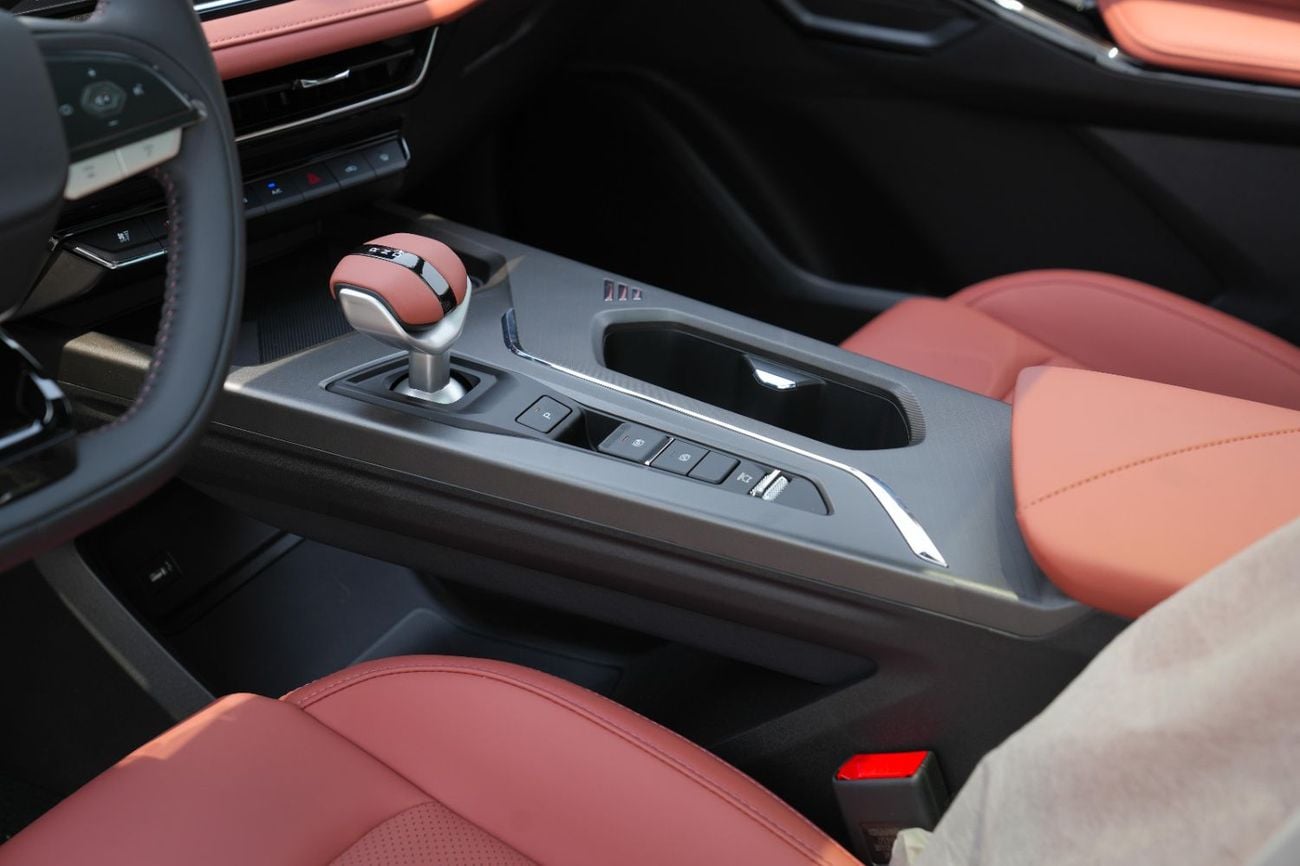 تشنجان x5 بلس PIONEER 2026!! BRAND NEW CAR!! MENTIONED PRICE IS FOR EXPORT ONLY