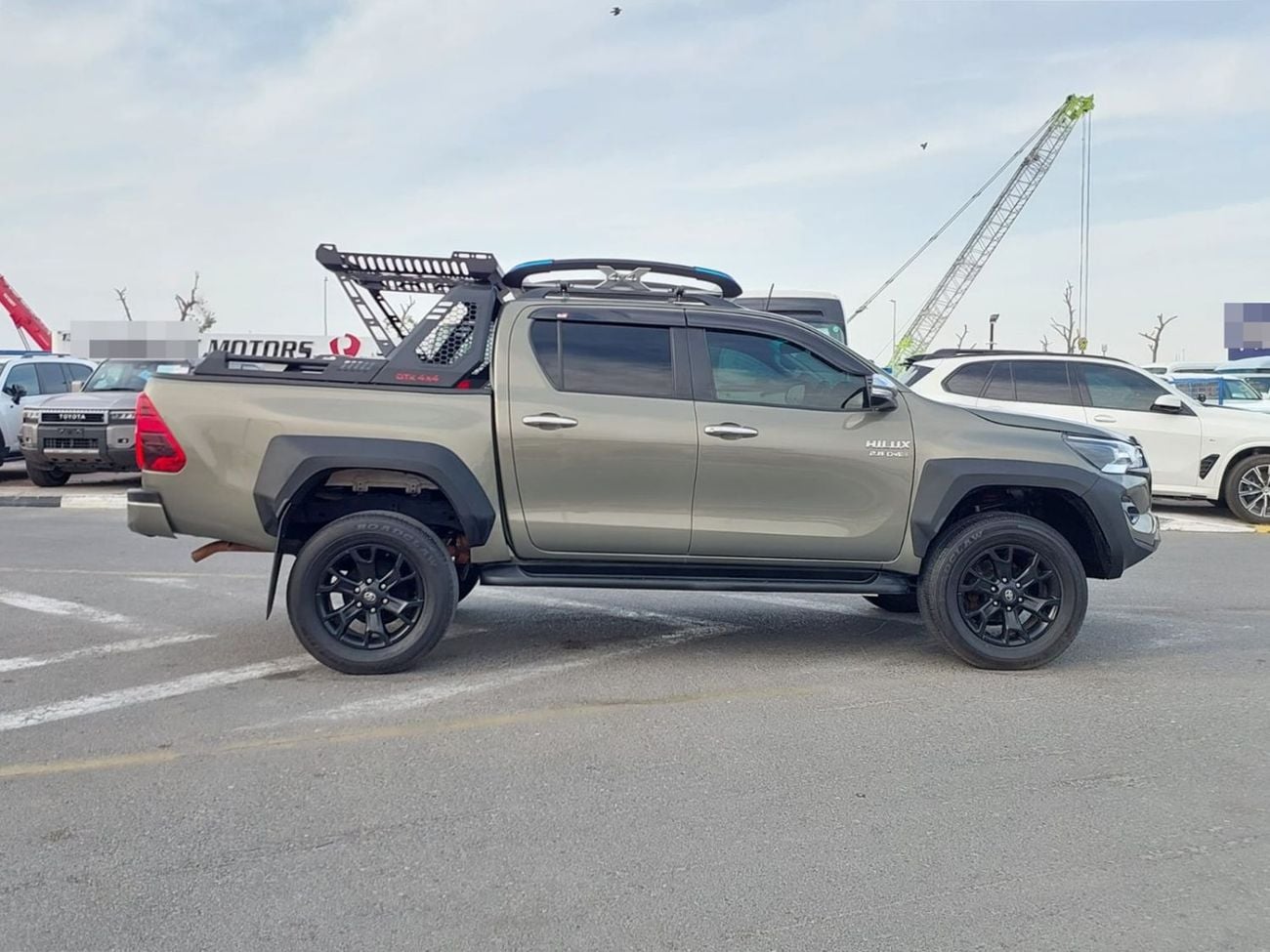 تويوتا هيلوكس TOYOTA HILUX PICKUP RHD 2016 MODEL 2.8 L DIESEL AUTOMATIC(PM79021)