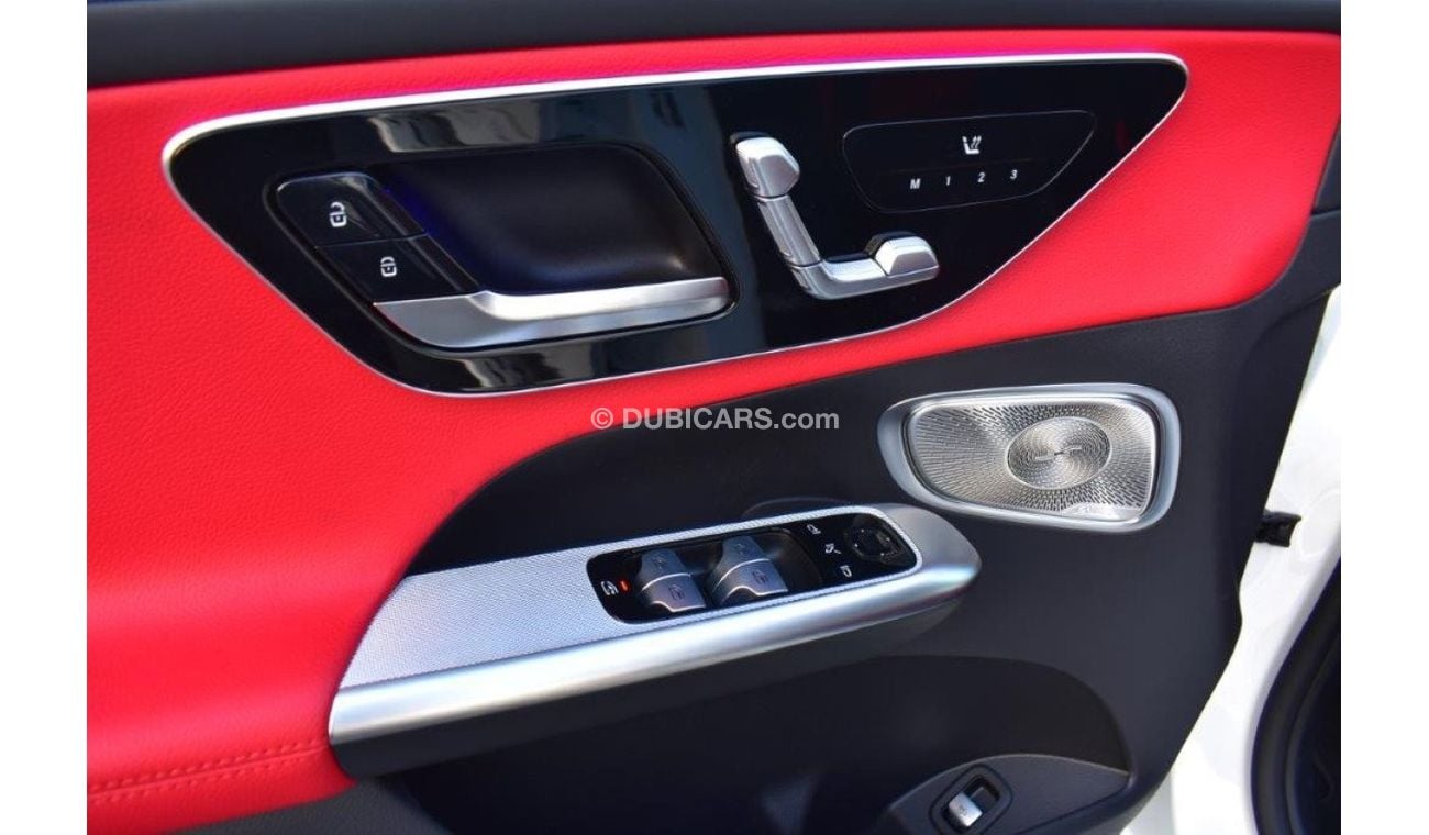 مرسيدس بنز GLC 200 AMG 2.0L 4-Matic AWD