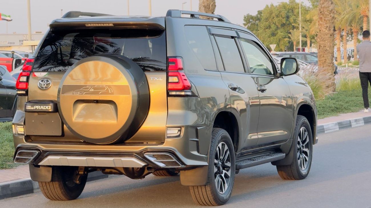 Toyota Prado LIMGENE BODY KIT INSTALLED | RHD | 2018 | SUNROOF | ELECTRIC SEAT