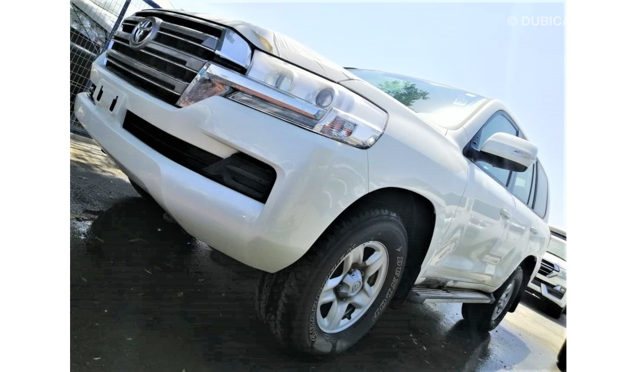 Toyota Land Cruiser V6 gxr  petrol