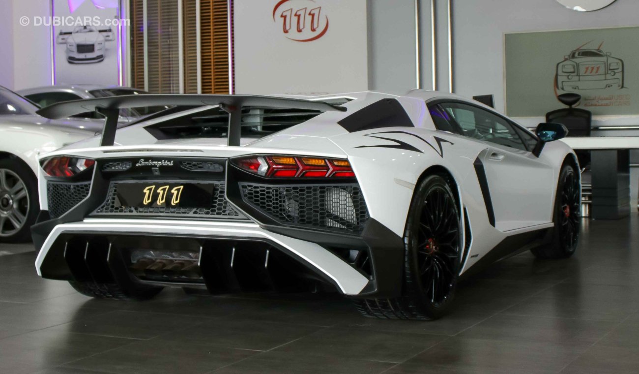 Lamborghini Aventador LP 750-4 SV 1di 600 / GCC Specs / Warranry till 2020