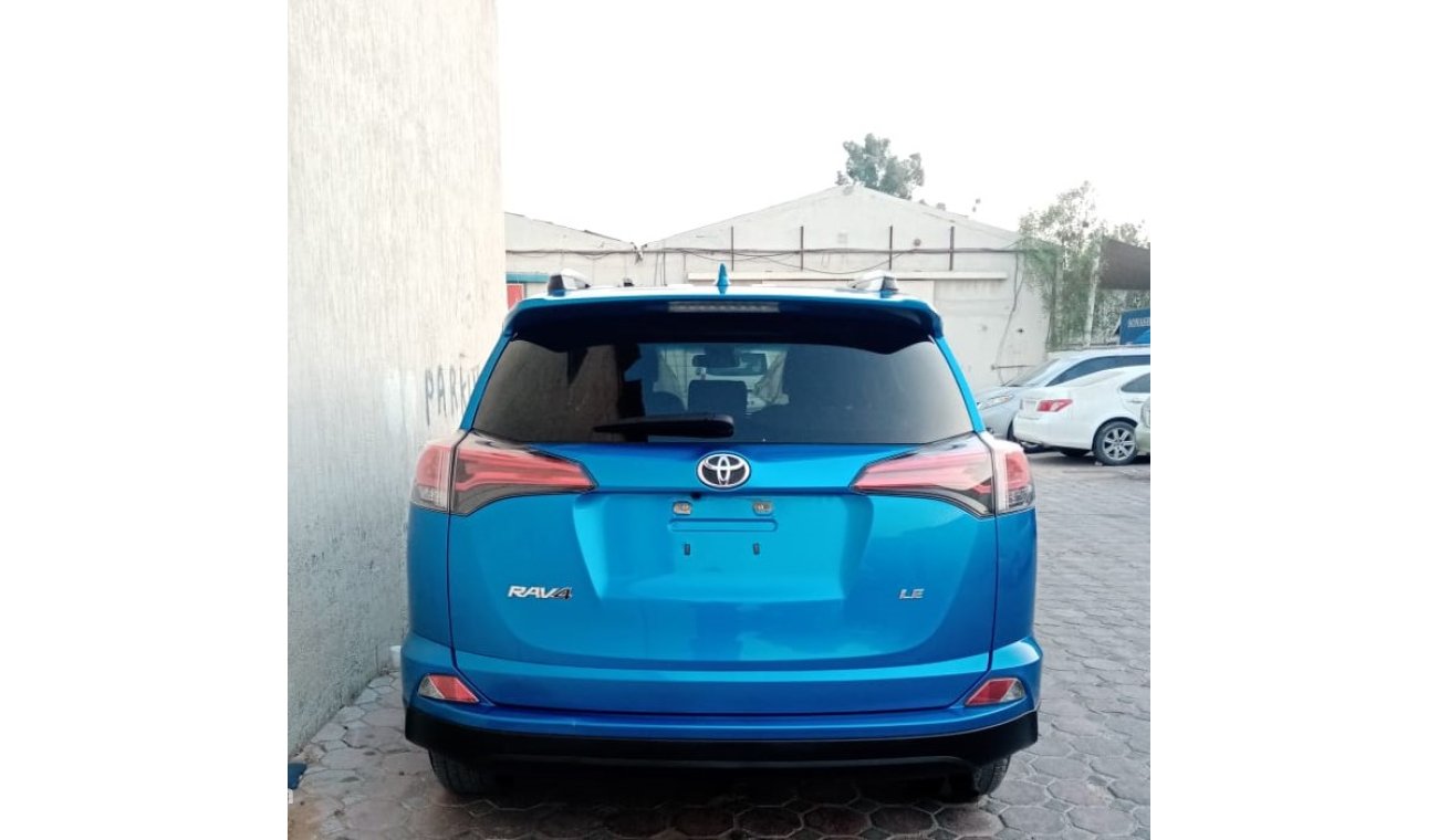 تويوتا راف ٤ TOYOTA RAV4 2017 LE BLUE