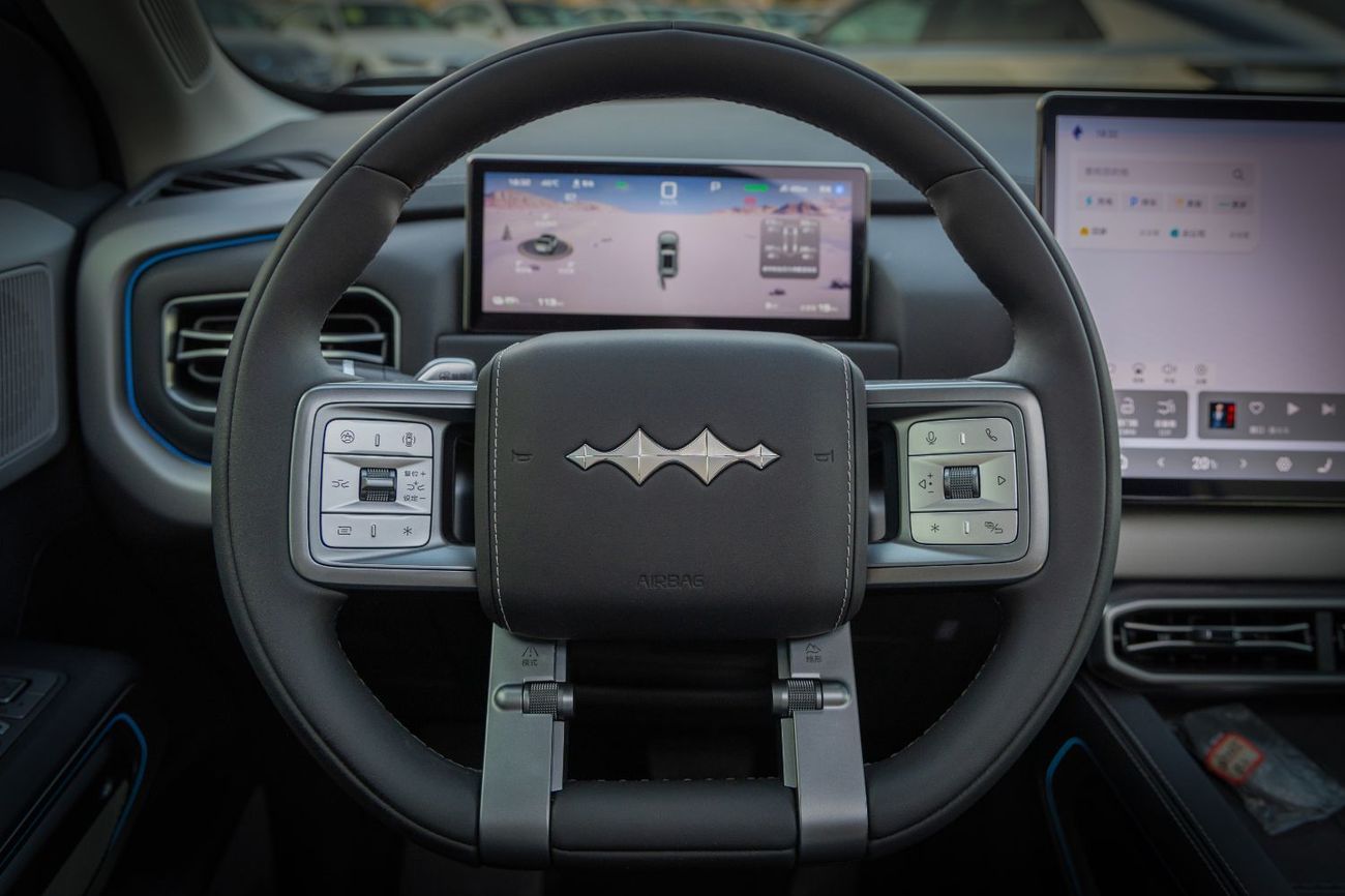 بي واي دي ليوبارد تيتانيوم 3