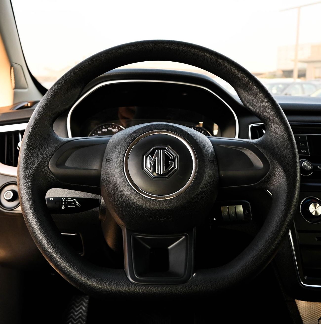 MG RX5 MG RX_5 GCC 2023 IN EXCELLENT CONDITION