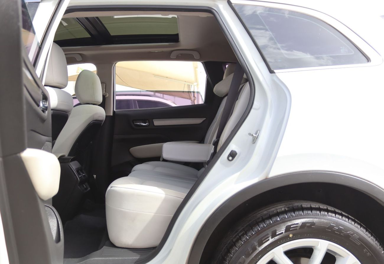 Renault Koleos 2.5L LE (4WD) - RENAULT KOLEOS - 2017 -GCC - Full option - 4WD -2.5 - Accident-free - in excellent c