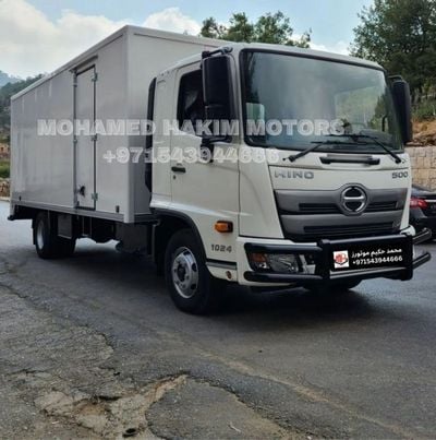 هينو 500 HINO 500 SERIES 1024  with Big Box Diesel manual Zero KM