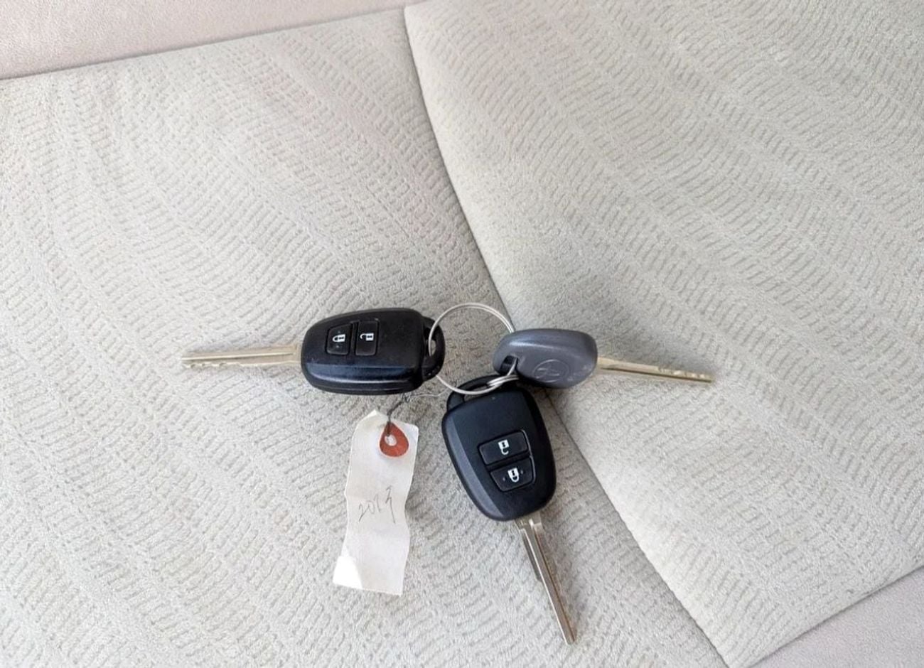 Toyota Prado Toyota prado 2022MODEL TXL 2.7L v4 petrol Engine Colour White Transmission Automatic Interior.Begie