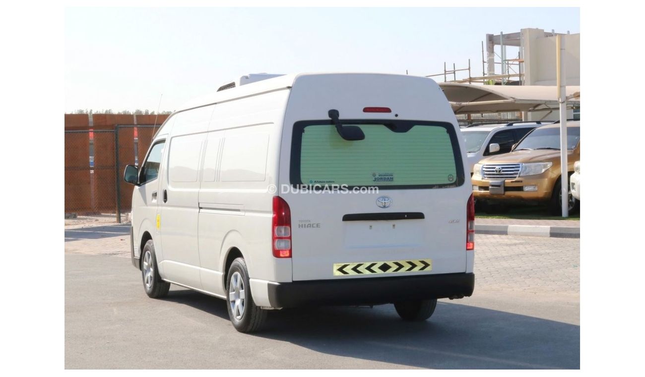 Toyota Hiace 2019 | HIACE HIROOF CHILLER DELIVERY VAN WITH GCC SPECS AND EXCELLENT CONDITION