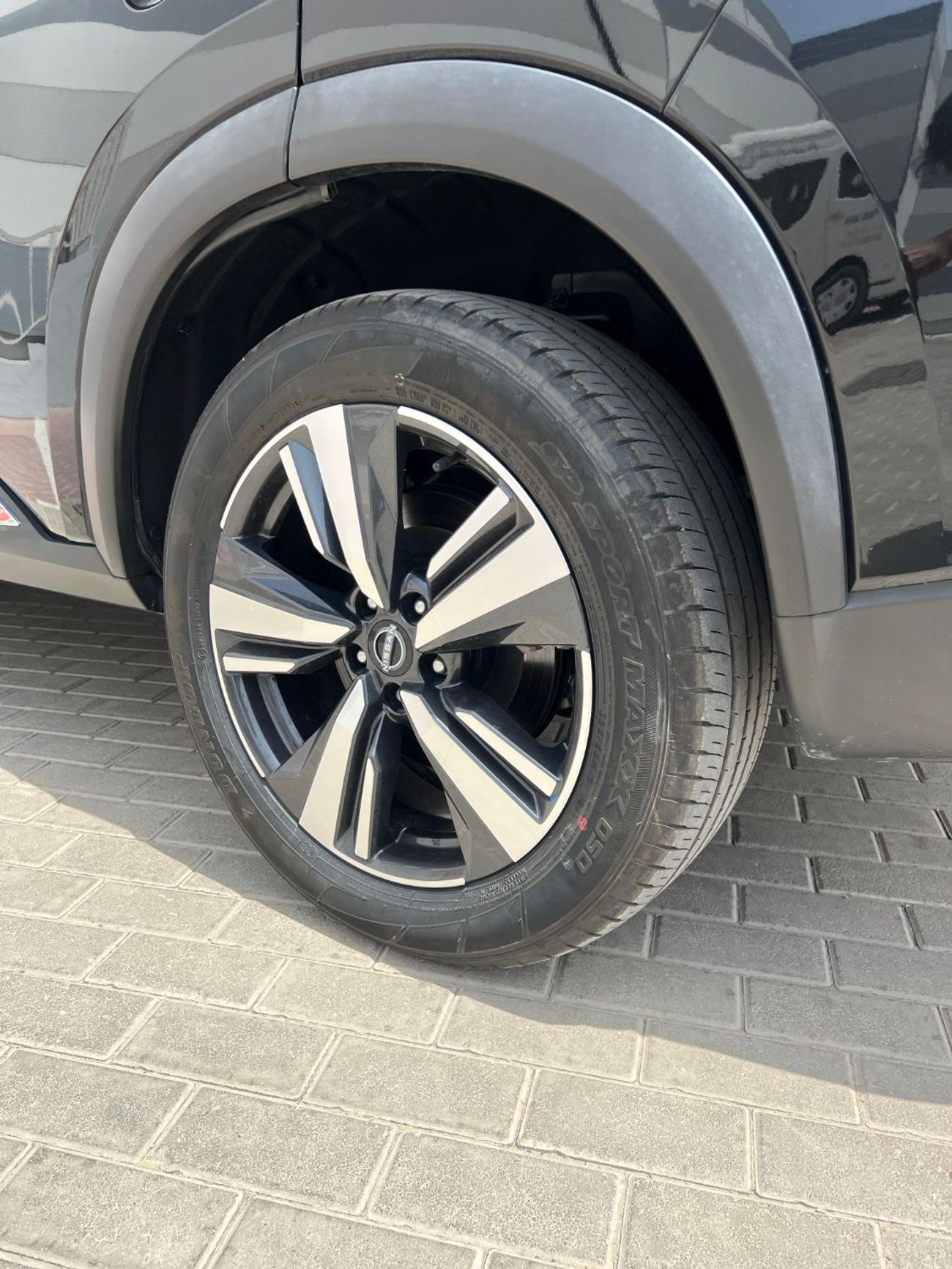 نيسان إكس تريل 1.5L E-POWER 4WD FLAGSHIP HYBRID(SPECIAL PRICE)