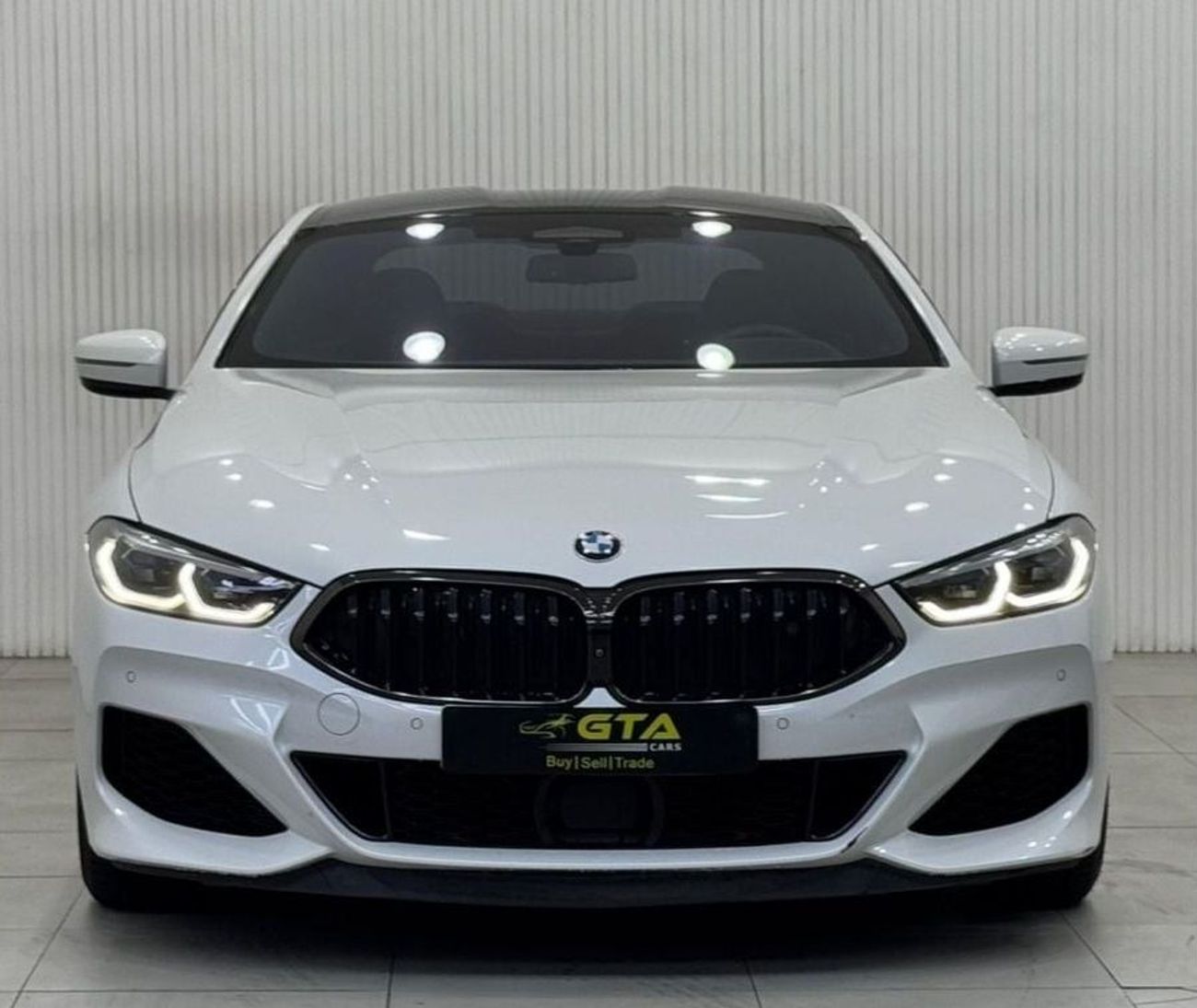 بي أم دبليو M850i xDrive 4.4L 2019 BMW M850i xDrive, July 2026 BMW Warranty + Service Pack, Very Low Kms, GCC