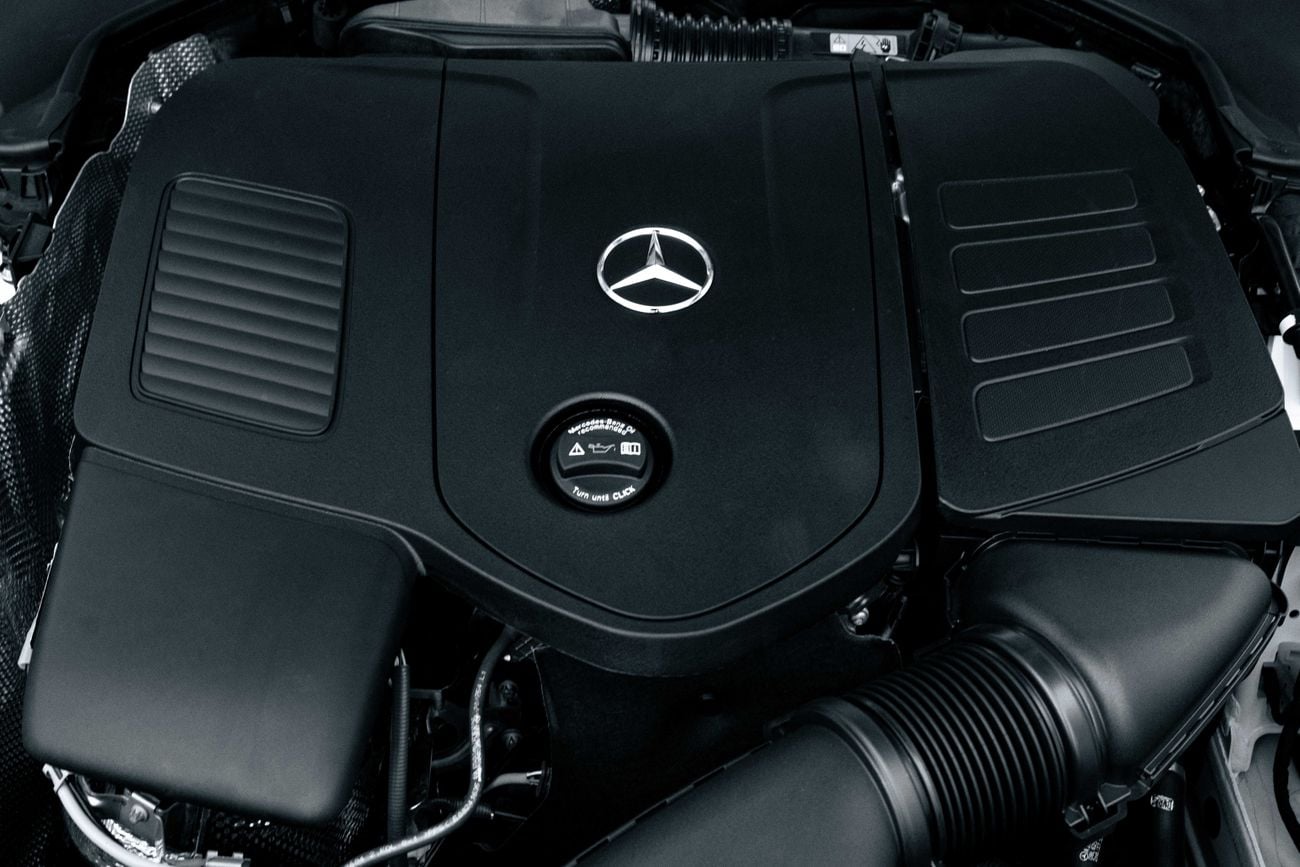 مرسيدس بنز CLE 200 كابريوليه CLE 200 AMG | 5,484 P.M | 0% Downpayment | 5 YEAR AGENCY WARRANTY!