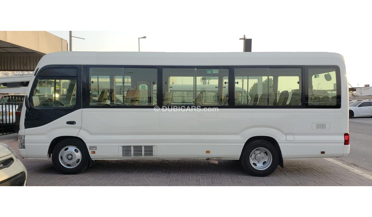 Toyota Coaster M/T 2.8L V4 WHITE 2019 (LOT# 6005111)